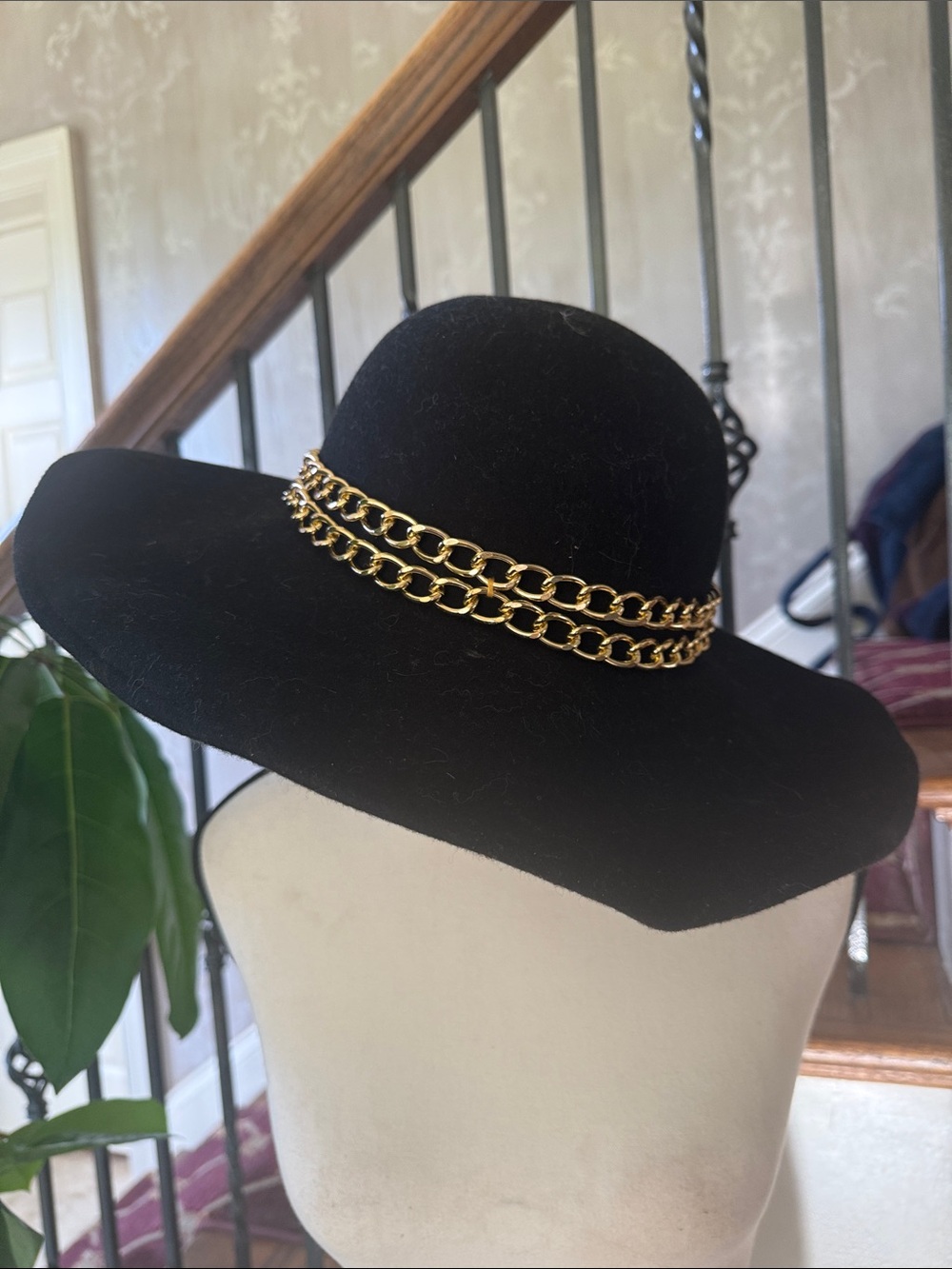 EUGENIA KIM 100% wool wide brim, ladies hat, NWT - Picture 4 of 7